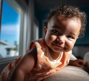 Alergia a ar-condicionado não é exatamente um mito. Acontece que esse aparelho pode sim provocar a rinite alérgica, seja por falta de manutenção e acúmulo de poeira, seja por ressecar o ar, irritando as mucosas.